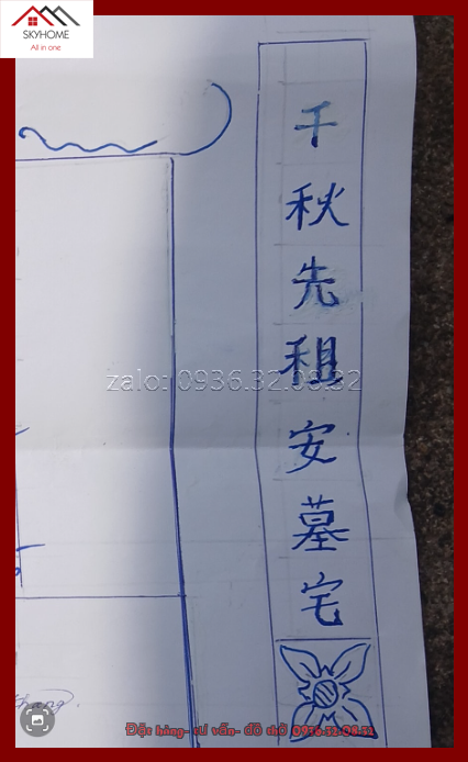 Bức liễn thờ chữ Bách- thế- tử- tôn- trọng nghĩa- tình